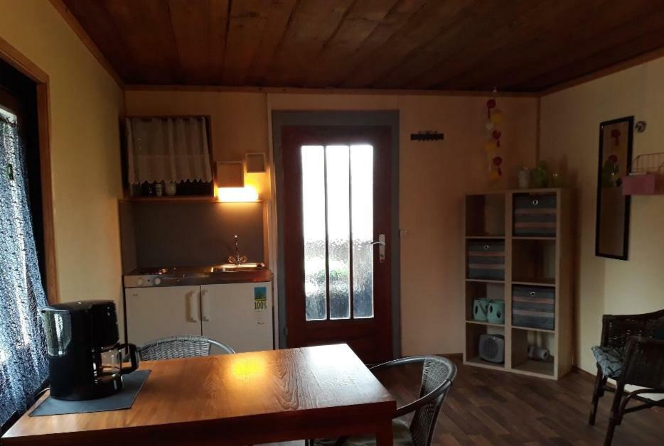 Campinghutte Mit Fkk Moglichkeit Hotel Meckenbeuren Bagian luar foto